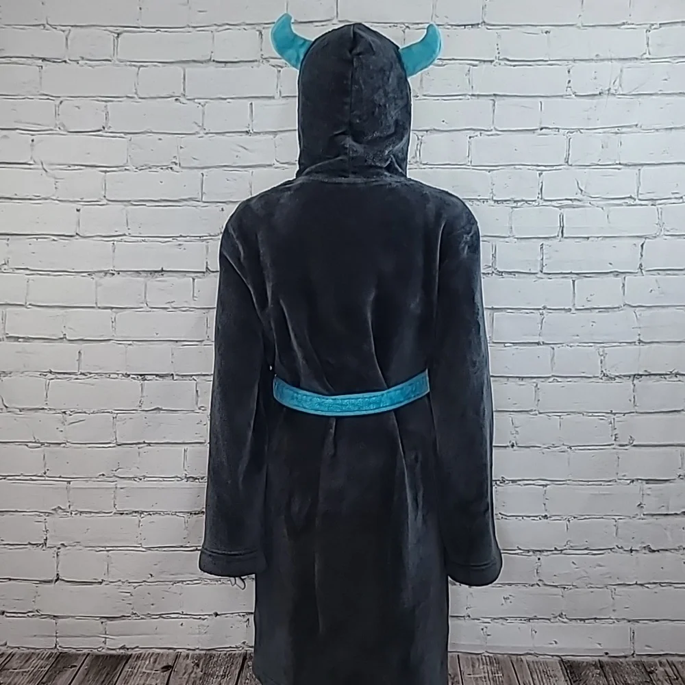 Cat & Jack Plush Cozy Sherpa Long Sleeve Hooded Monster Robe in Dark Gray/Blue